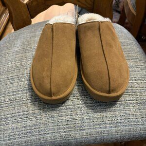 NWT White Mountain women's size 8 Faux Brown Suede and Fur Slip on Slippers